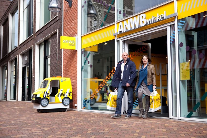 ANWB schrapt veertig winkelmanagers