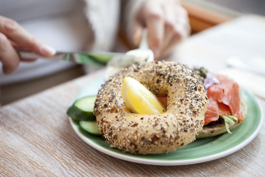 Bagels & Beans grootschalig de grens over