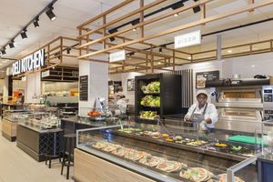 Albert Heijn schaart al zijn horeca onder Allerhande