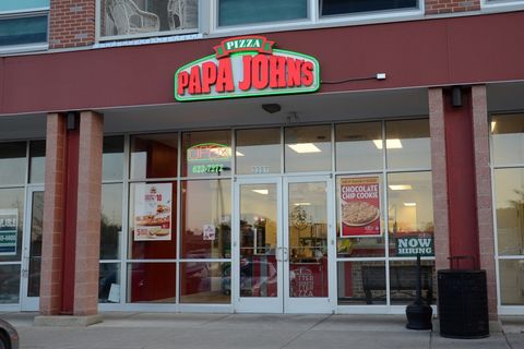 ​Papa John’s legt eerste elf locaties vast