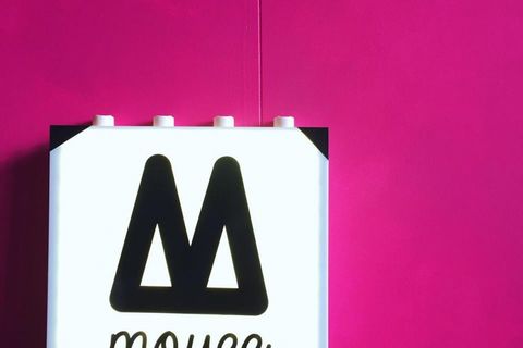 ​Moyee twijfelt tussen off- en online retail