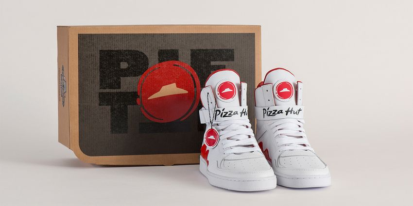 Pizza Hut maakt pizza-bestellende sneakers