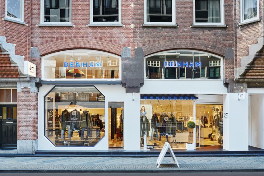 Jeanslabel Denham komt met schoenencollectie