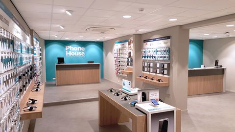 ​Meerdere gegadigden voor Phone House