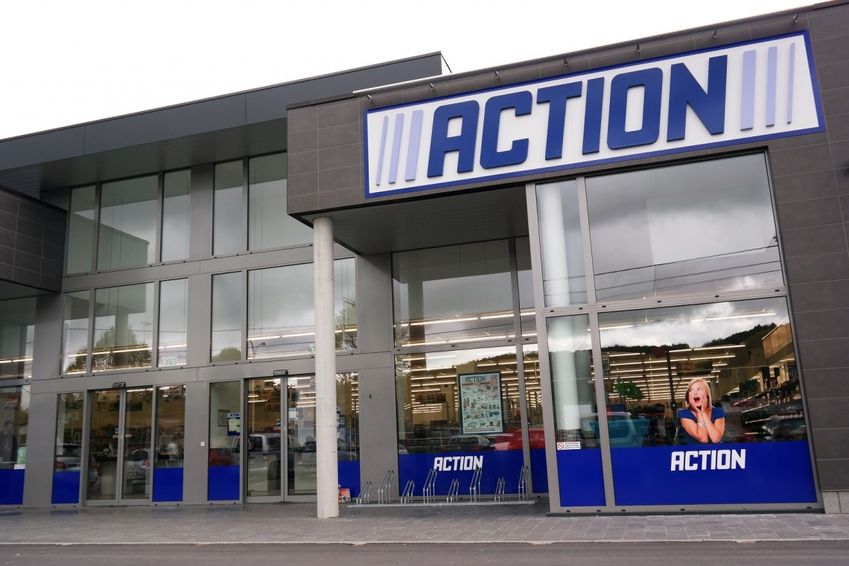 Rechter valt over concurrentiebeding van Action