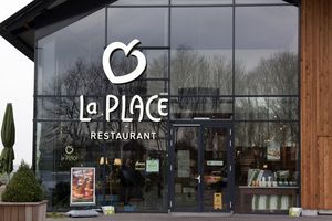 La Place denkt aan bezorging