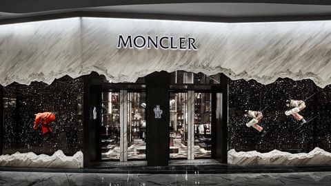 Binnenkijken: Moncler laat het sneeuwen in Dubai