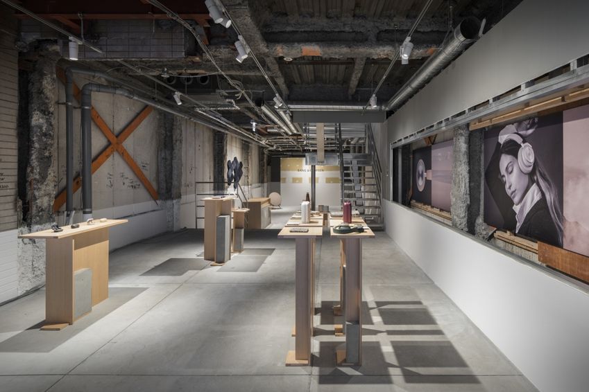 Binnenkijken bij de 'vervallen' pop-upstore van Bang & Olufsen