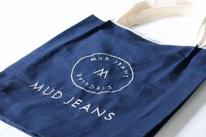 Mud Jeans opent eerste fysieke winkel