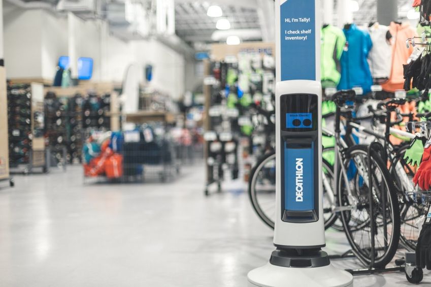 Deze bijzondere Decathlon-medewerker scant de hele voorraad in twee uur