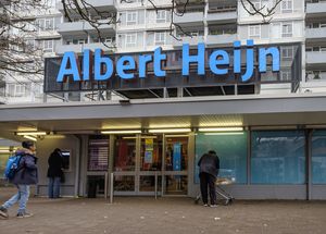 Lege Albert Heijn-winkels krijgen weer voorraad