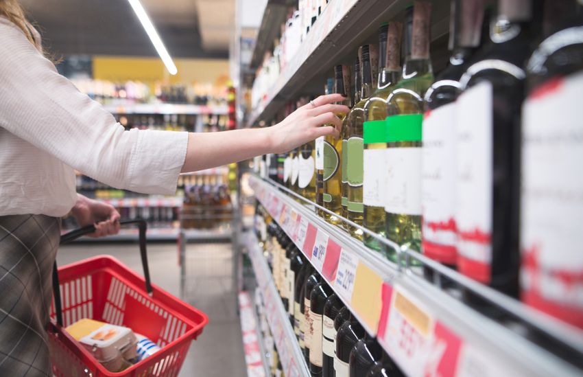 Supermarkten blijven toezicht op alcoholverkoop verbeteren