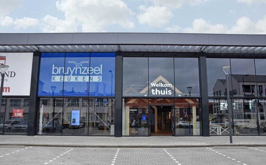 Bruynzeel Keukens bouwt meer winkels om, kijkt naar de binnenstad