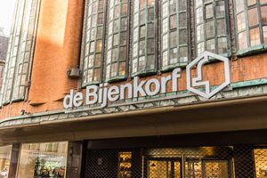 De Bijenkorf schakelt reacties in communicatie-app uit