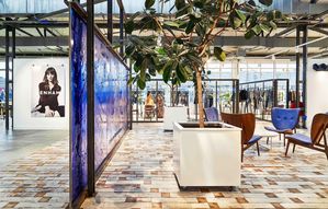 Denham komt in Chinese handen