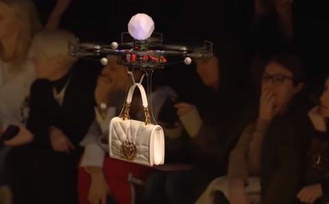 Drones, de modellen 2.0 van Dolce & Gabbana