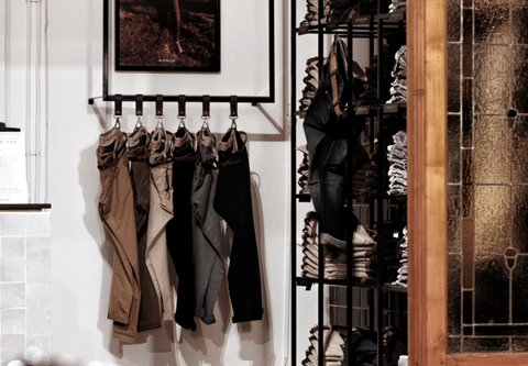 Mannenmodemerk Dstrezzed over het belang van winkels