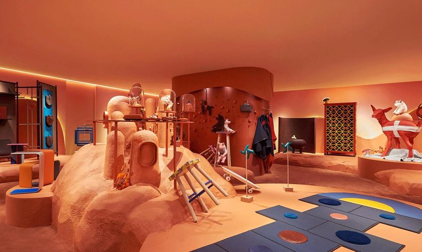 Deze Hermès-winkel is tijdelijk gedoopt in een 'buitenaards' sausje