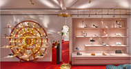 Dit is de Amsterdamse kermisattractie van Christian Louboutin