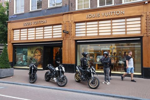 Louis Vuitton lanceert Nederlandse webshop
