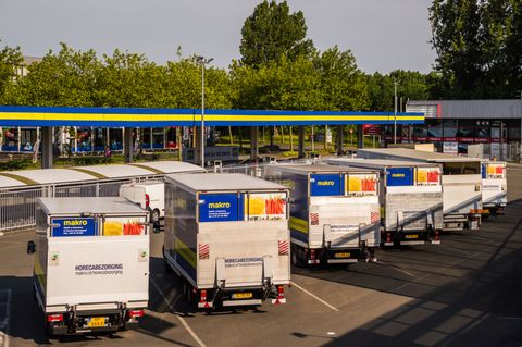 Hoe kan de groothandel van stuck in the middle naar king of the middle?