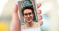 De selfie van Ace & Tate-oprichter Mark de Lange