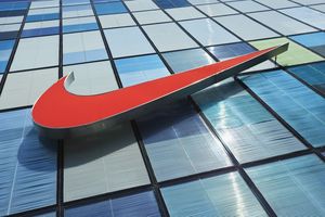 'Nike ontwijkt miljarden belasting via Nederland'