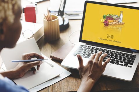 'Supermarkt kan kwart winst kwijtraken door webwinkel'