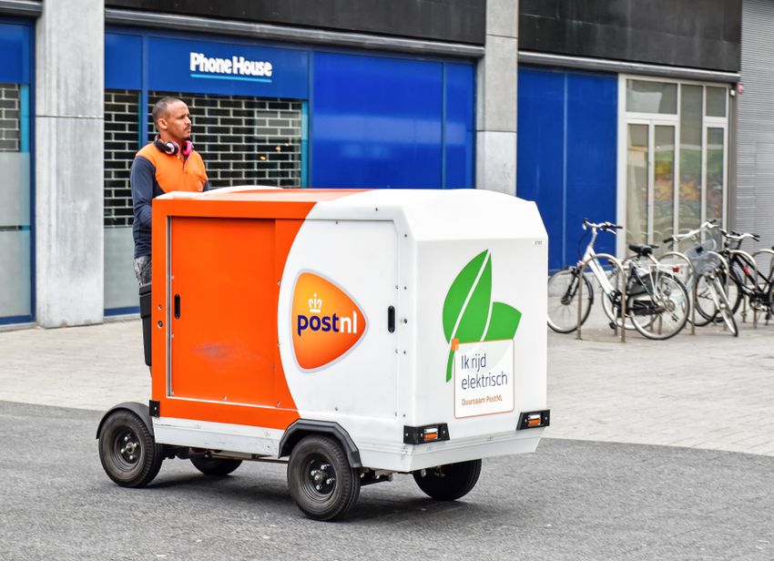 Pakketomzet PostNL stijgt met zestien miljoen