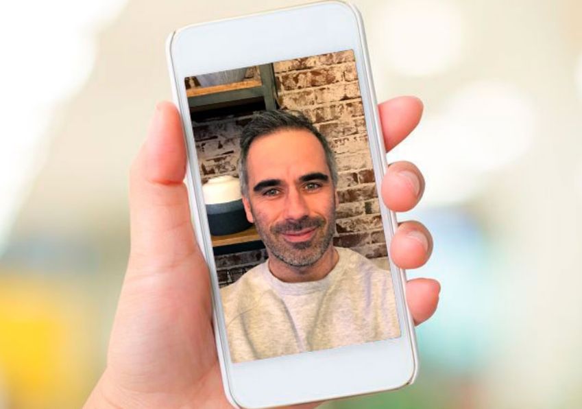 De selfie van Made.com-directeur Damien Poelhekke