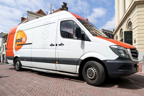 PostNL hoeft pakket van buitenlandse webshop niet te bezorgen 