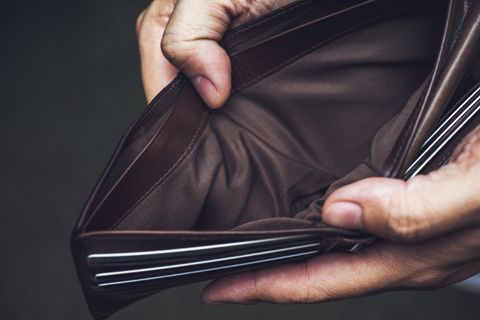 'Kwart Nederlanders heeft minder te besteden door coronacrisis'