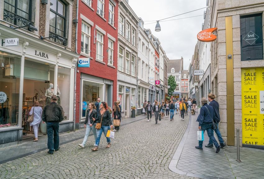 Wie is de consument die offline boven online verkiest?