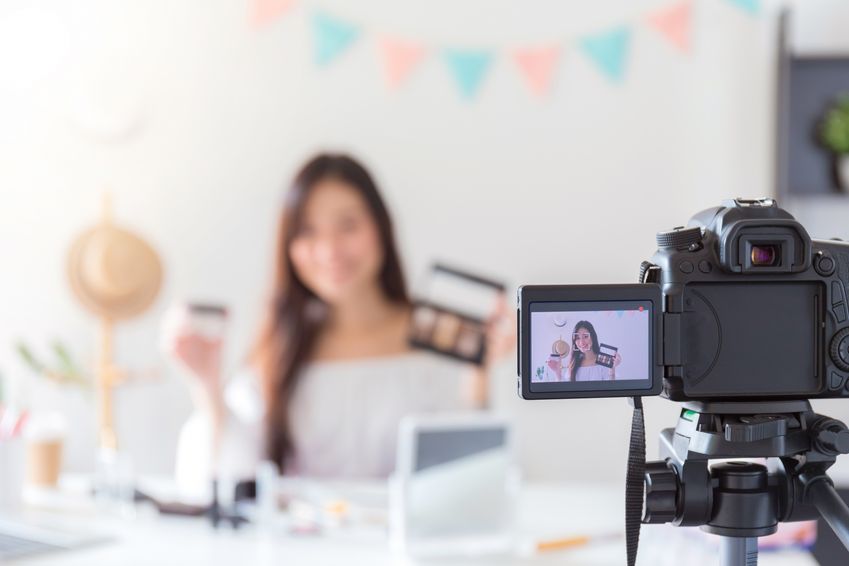 Dit zijn de vier belangrijkste influencer-trends van 2020