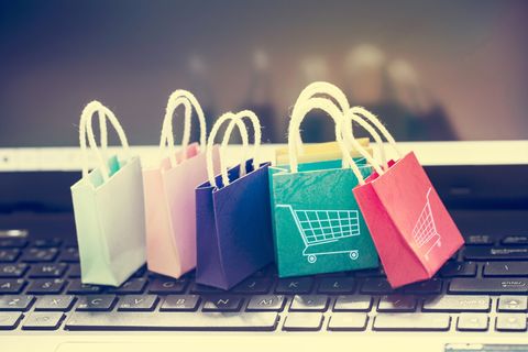 'Bijna een kwart meer online uitgaven over de grens'