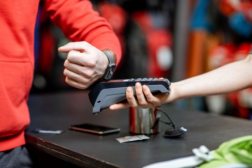 Nederland koploper in betalen via wearables