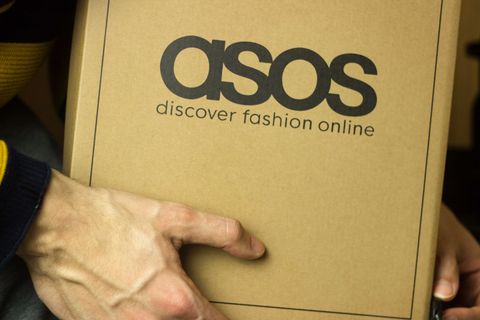 Modewebshop Asos ziet omzet fors stijgen