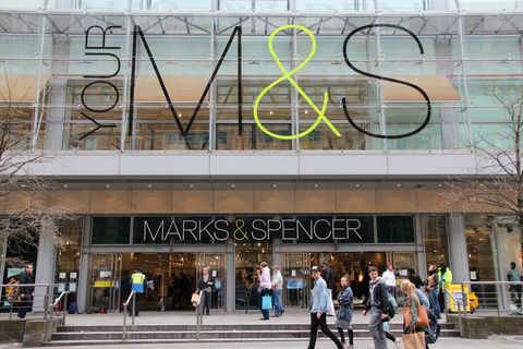 Kledingverkoop bij Marks & Spencer verloopt moeizaam