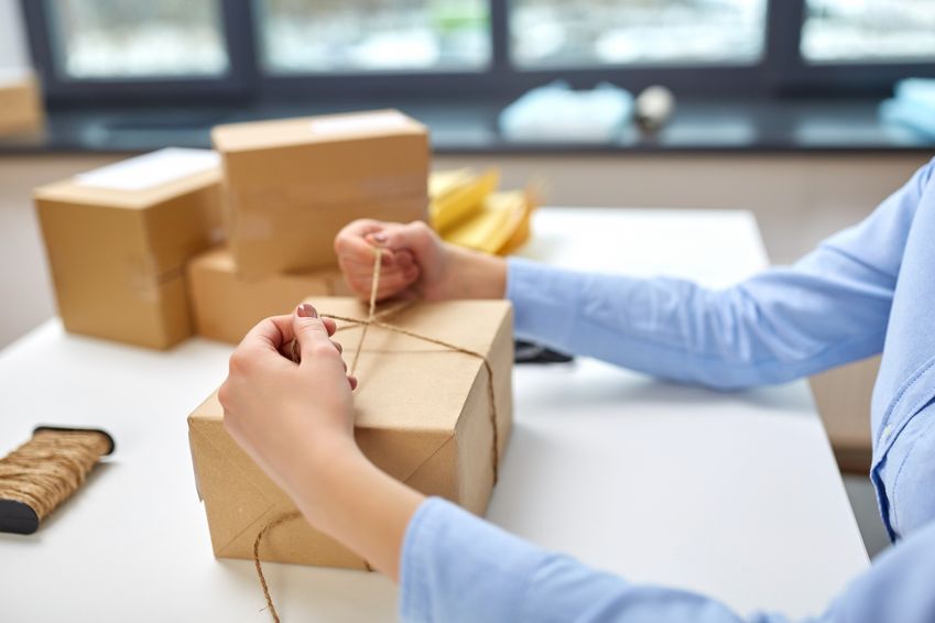 'Kleine webshops de dupe van drukte bij PostNL'