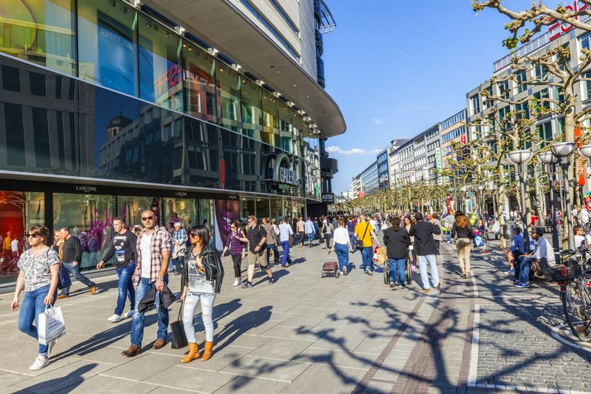 Zeil is drukste winkelstraat van Europa - RetailNews - RetailNews