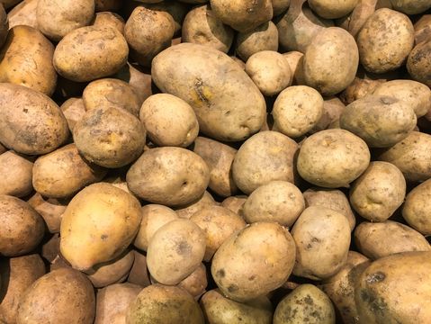 Berg aardappelen gedumpt voor hoofdkantoor CBL