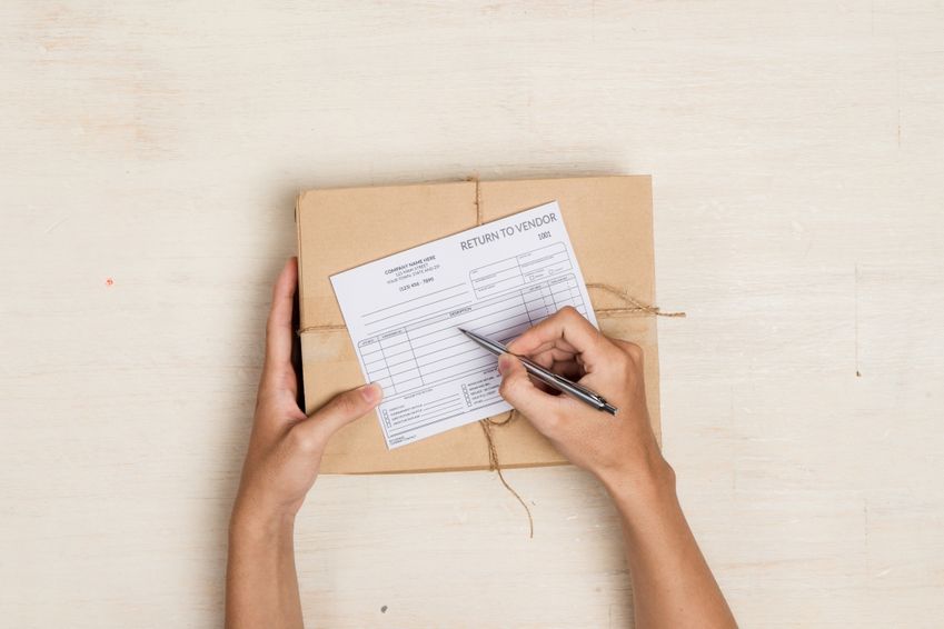 Consumentenbond: Webshops steeds lakser met terugbetalen klant
