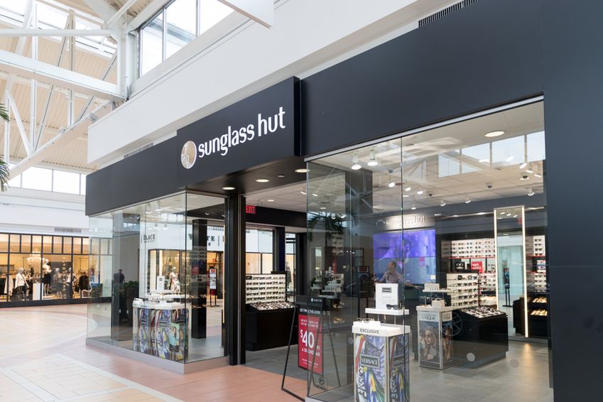 Sunglass Hut opent jacht op Nederlandse A1-locaties