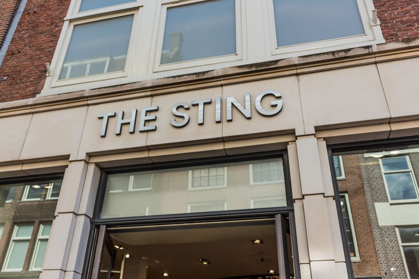 The Sting en Costes buren in Mall of the Netherlands