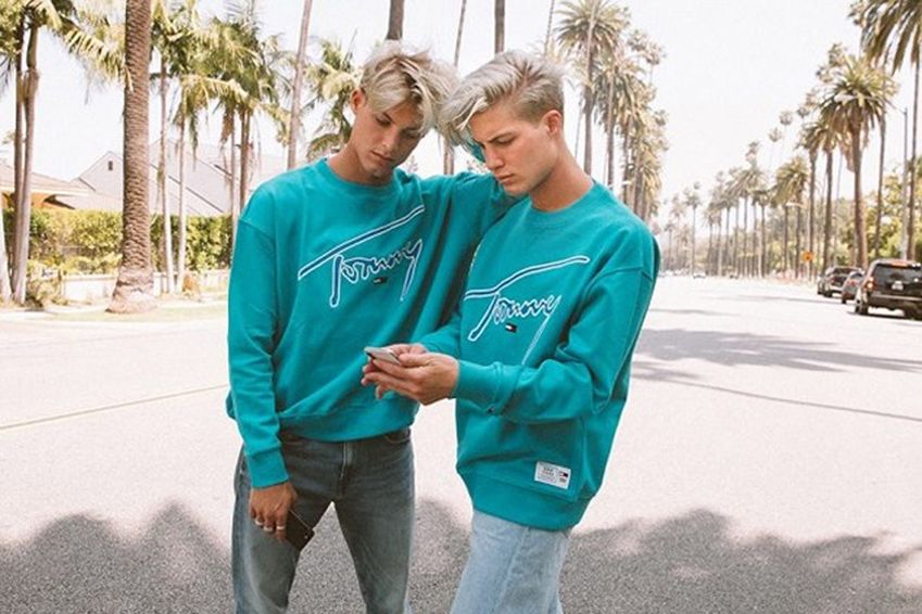 Appdate: Zo kijkt Tommy Hilfiger altijd met je mee