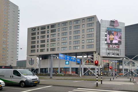 Zuidplein wordt groter en moderner