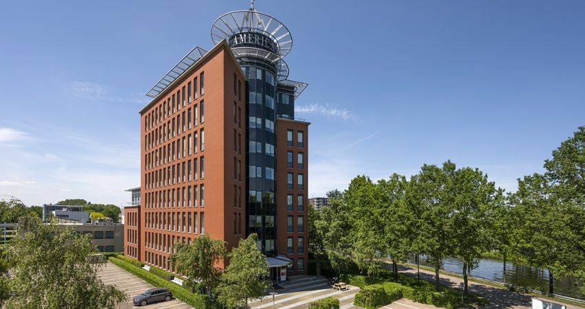 PharmaPartners verlengt huur in kantoorgebouw America Tower in Oosterhout