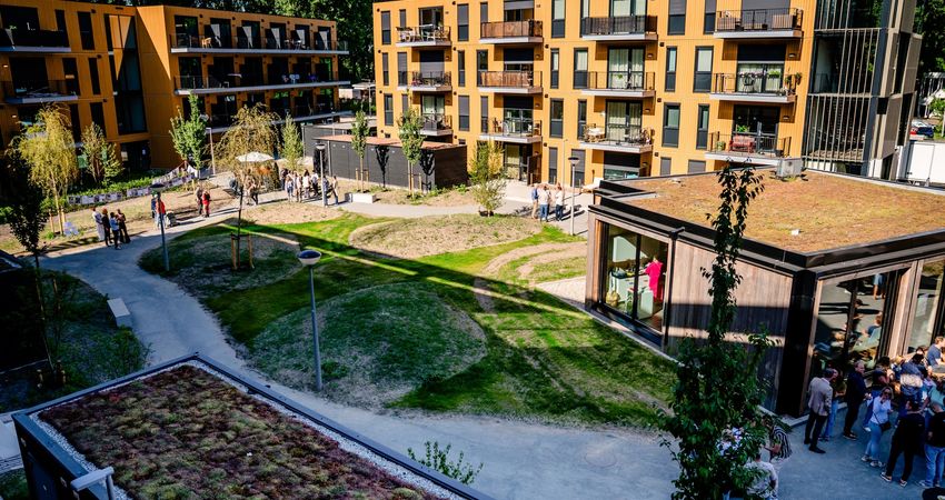 Tijdelijk wonen, blijvende verbinding: Zo bouwde Volkshuisvesting Arnhem een sterke gemeenschap