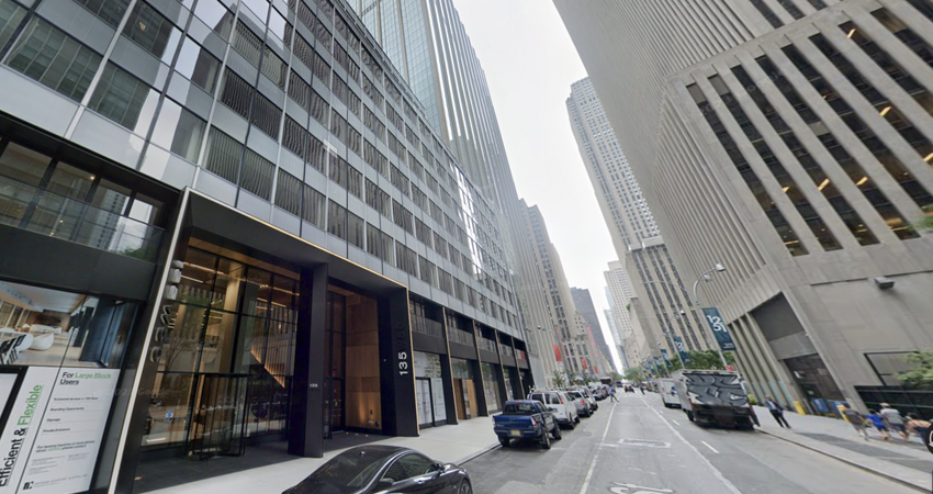 Kantoorgebouw Manhattan verkocht met flinke discount in ‘interessante erfpachtconstructie’