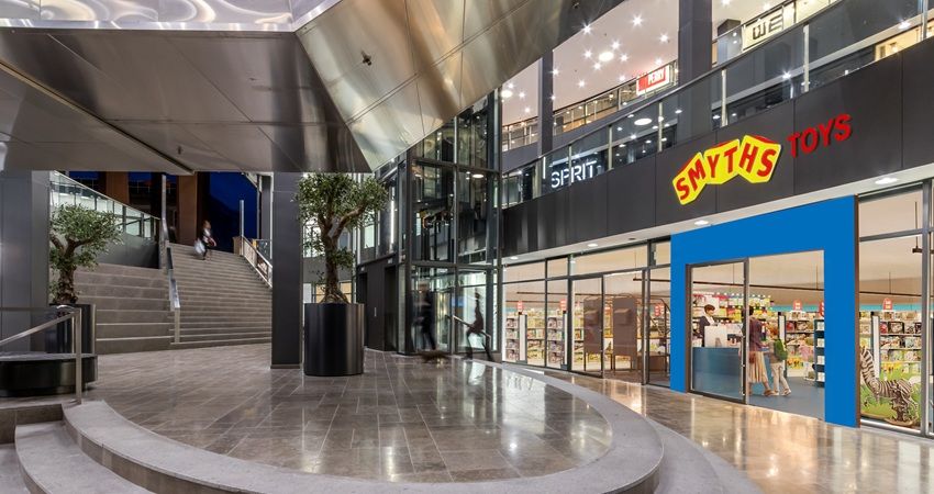 Smyths Toys huurt winkelruimte in Piazza Center Eindhoven
